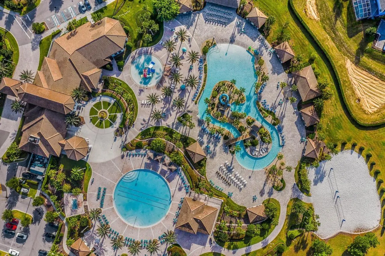 Champion Escape Villa Davenport