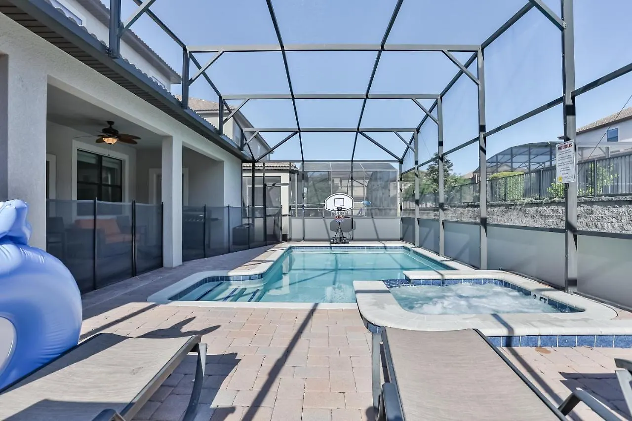 Champion Escape Villa Davenport